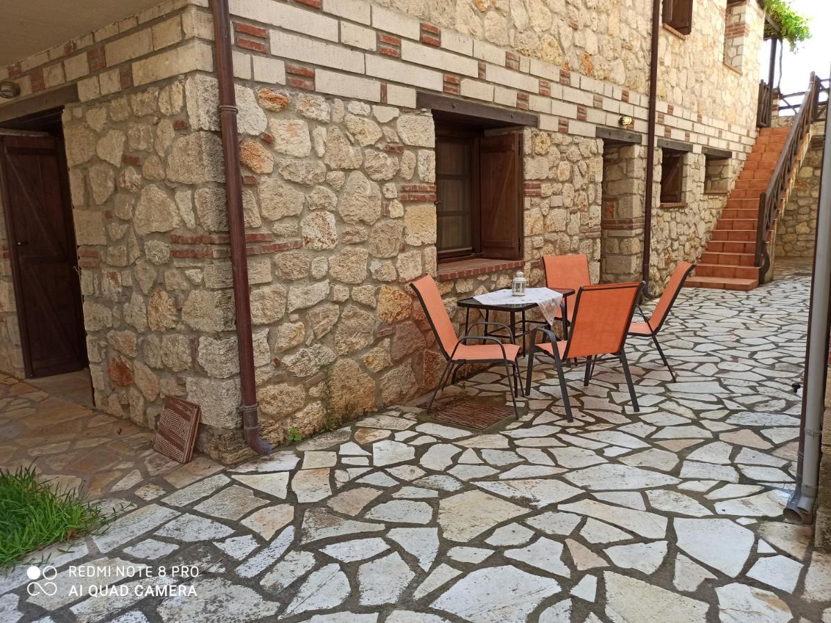 プサコウディアElpida Stone Houseアパートメント エクステリア 写真