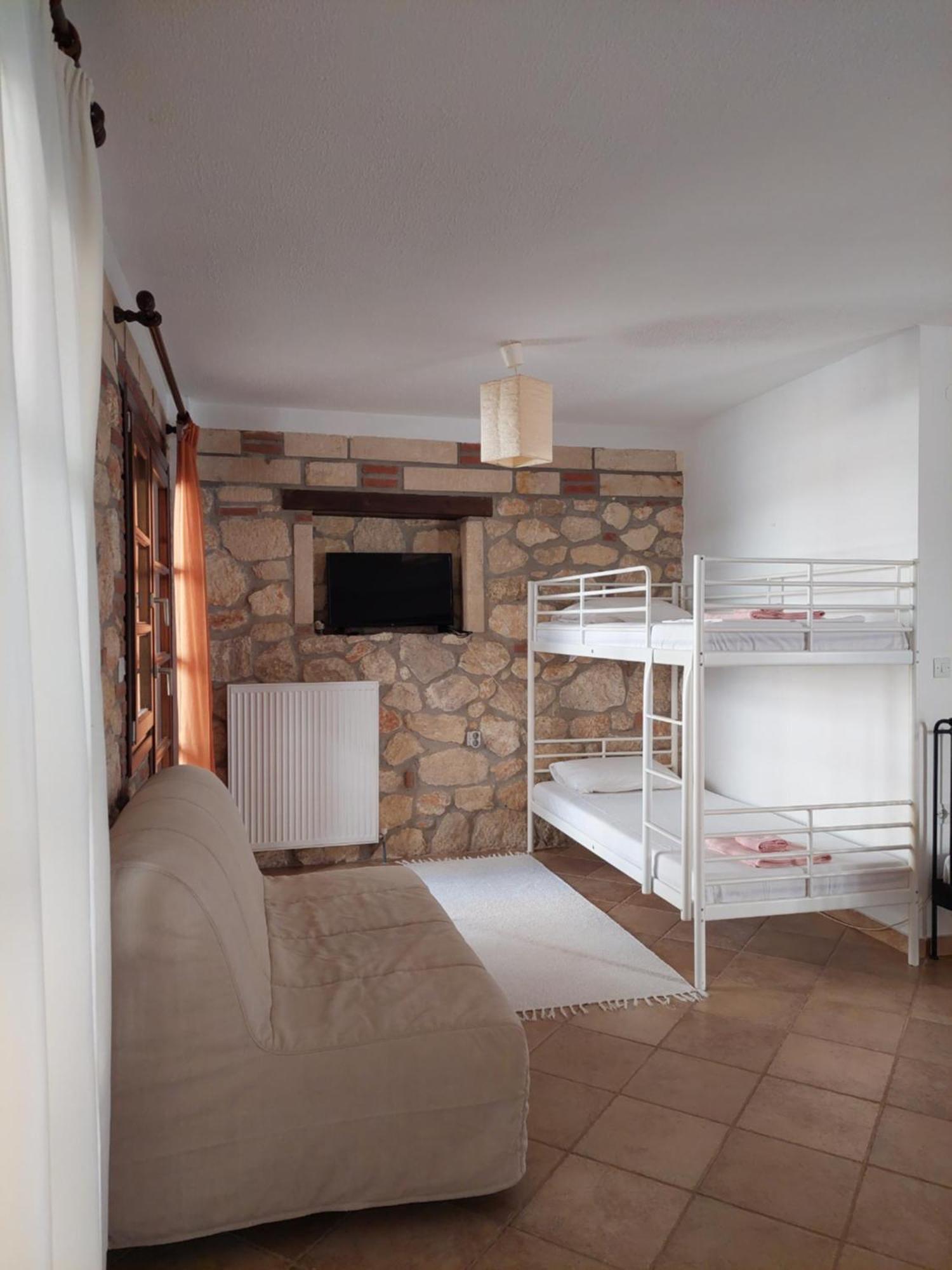 プサコウディアElpida Stone Houseアパートメント エクステリア 写真
